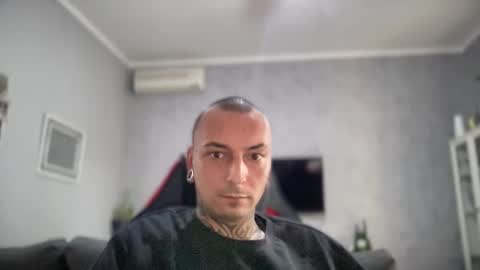 sidvicious23cm online show from November 20, 11:32 am