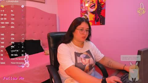 SIENNA  online show from April 4, 12:35 pm