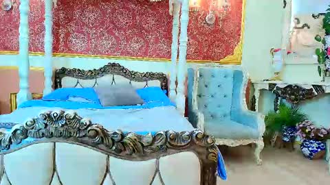 Snapshot of sienna_dark chatting on June 1, 11:45 am SinnaDark online show from June 1, 11:45 am