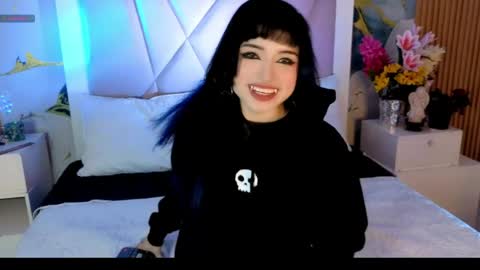 Sienna Desieree online show from April 18, 2:04 am