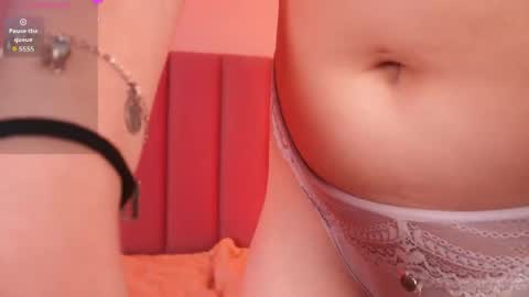 Snapshot of sienna_rosse chatting on May 16, 7:56 pm sienna online show from May 16, 7:56 pm