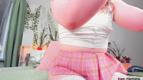 Si  online show from February 10, 6:12 pm