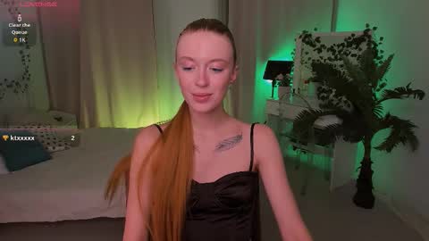 Snapshot of sierrafun_ chatting on October 3, 10:18 pm Sierra online show from October 3, 10:18 pm