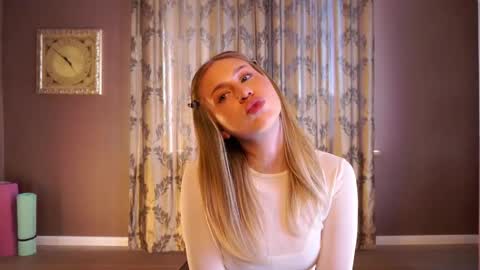 Stacy online show from March 11, 9:26 am