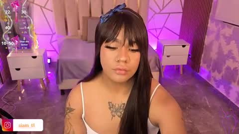 Siiam Tay online show from February 16, 3:35 am