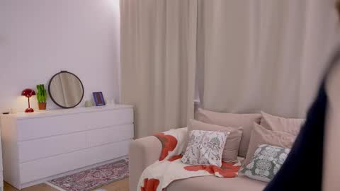 Snapshot of silent_chill chatting on November 26, 4:08 pm Chilli online show from November 26, 4:08 pm