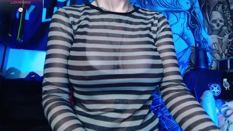 Allmylinkssilentmary666 online show from December 21, 2:46 pm