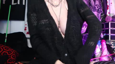 Allmylinkssilentmary666 online show from April 7, 8:37 am