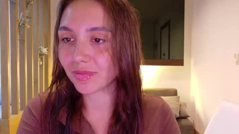 Snapshot of silicia_lu chatting on November 8, 7:30 am You fav Miss Si online show from November 8, 7:30 am