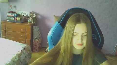 Erica online show from March 26, 8:09 am