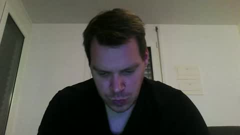 Snapshot of sillas1234 chatting on January 3, 8:01 pm sillas1234 online show from January 3, 8:01 pm