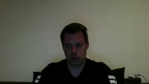 Snapshot of sillas1234 chatting on May 12, 7:11 pm sillas1234 online show from May 12, 7:11 pm