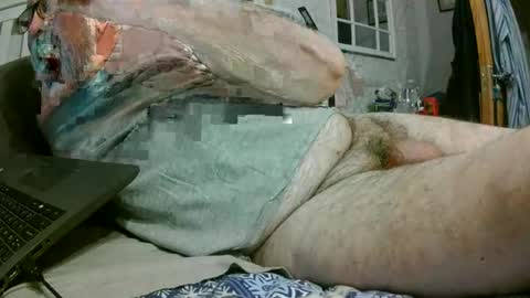 sillyoldman45221063 online show from May 16, 12:18 am