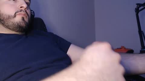 Snapshot of silva1018 chatting on February 23, 7:44 am Alvaro online show from February 23, 7:44 am