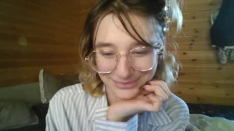 Snapshot of silvadevil chatting on June 4, 5:08 pm Kate online show from June 4, 5:08 pm