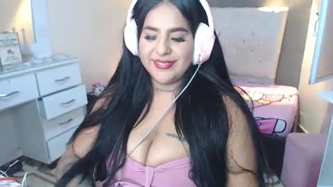 Silvana cruzzz online show from April 7, 2:45 am