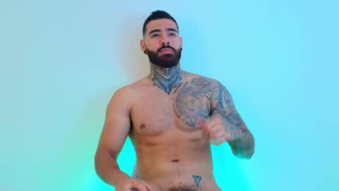 Snapshot of silvano_torrez chatting on February 9, 3:16 pm silavno online show from February 9, 3:16 pm