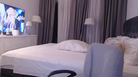 Silver  ok online show from February 17, 5:30 pm