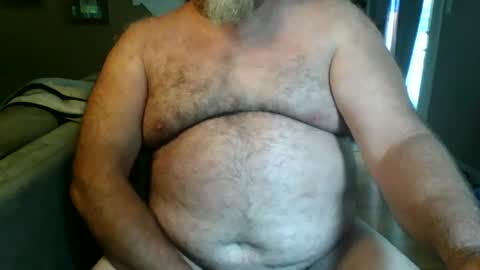 silverdadbod26 online show from June 27, 8:36 pm