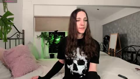 silvermuse online show from March 15, 8:15 pm