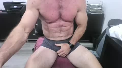 Snapshot of silvertick70 chatting on December 27, 4:26 am silvertick70 online show from December 27, 4:26 am