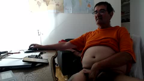 silvioausluzernCH2 online show from July 29, 6:44 am