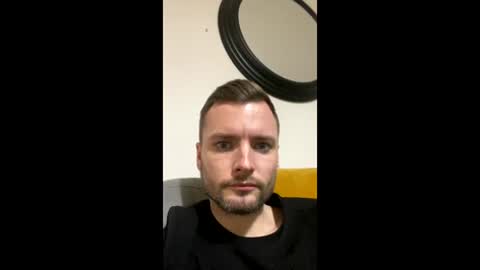 Snapshot of simdog1993 chatting on January 13, 8:03 pm simdog1993 online show from January 13, 8:03 pm