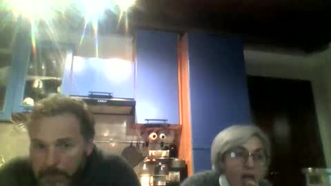 Snapshot of simodav chatting on February 16, 6:04 pm simodav online show from February 16, 6:04 pm