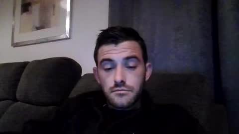 Snapshot of simomoliver chatting on November 22, 2:32 am simomoliver online show from November 22, 2:32 am