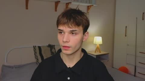 Alex online show from April 4, 9:18 am