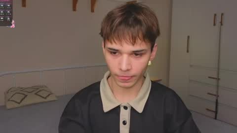 Alex online show from April 11, 11:25 am