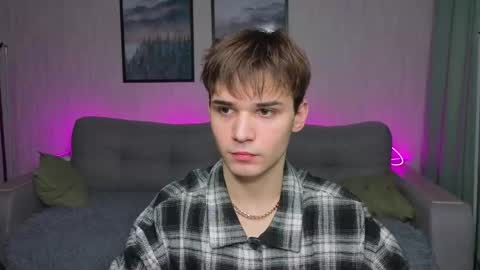 Alex online show from April 17, 11:02 am