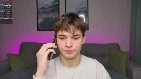 Alex online show from April 18, 9:57 am