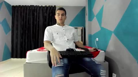 SIMON KELER online show from January 6, 1:31 am