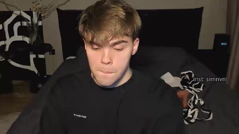 Simon online show from December 13, 7:53 pm