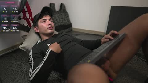 Snapshot of simoon_01 chatting on January 23, 8:36 am SIMOON online show from January 23, 8:36 am