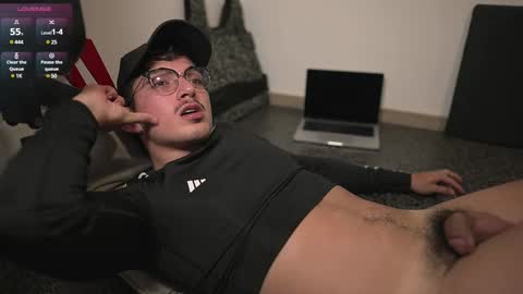 Snapshot of simoon_01 chatting on March 4, 7:41 am SIMOON online show from March 4, 7:41 am