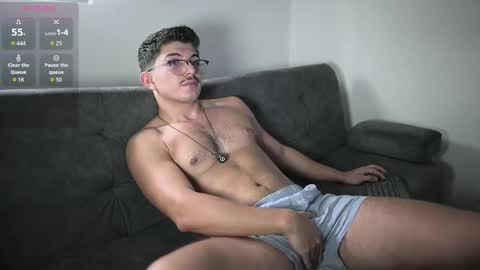 Snapshot of simoon_01 chatting on October 9, 8:29 pm SIMOON online show from October 9, 8:29 pm