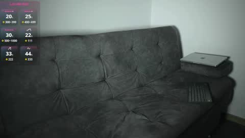 Snapshot of simoon_01 chatting on October 14, 5:30 am SIMOON online show from October 14, 5:30 am