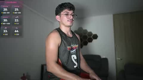 Snapshot of simoon_01 chatting on October 31, 5:30 am SIMOON online show from October 31, 5:30 am