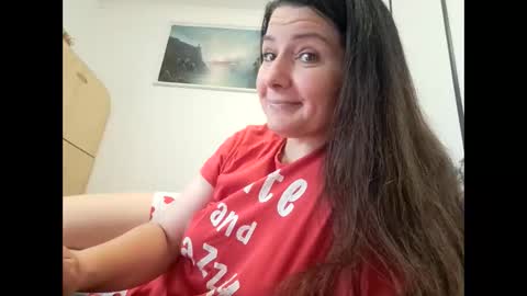 simpledi online show from November 1, 8:05 am