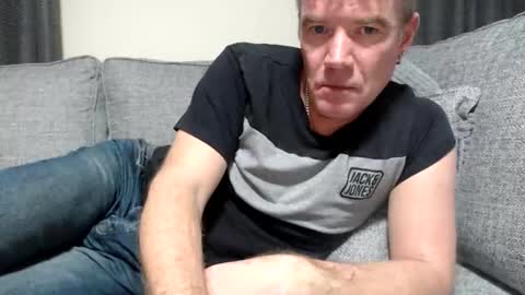 Ricky online show from October 30, 8:20 pm