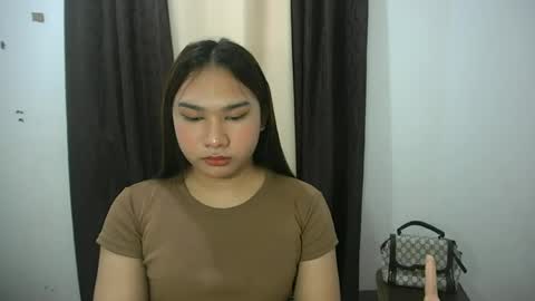 Snapshot of simply_francine chatting on June 26, 1:04 pm simply francine online show from June 26, 1:04 pm