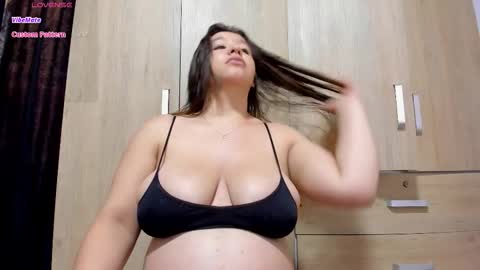 zoe online show from March 21, 6:44 pm