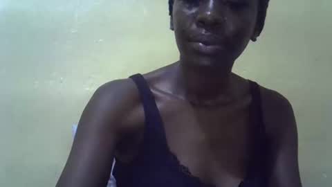 simplyloy33 online show from April 24, 6:38 am