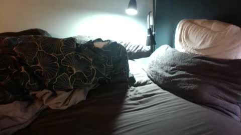 simplyminded online show from February 28, 9:21 am