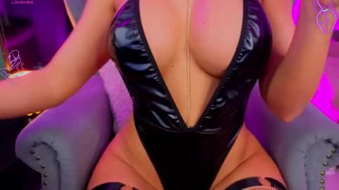Snapshot of sin_withme_ chatting on May 28, 5:16 am Jessy online show from May 28, 5:16 am
