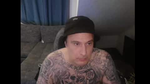 sinalco1975 online show from January 15, 2:38 am