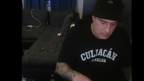 sinalco1975 online show from April 12, 12:26 am