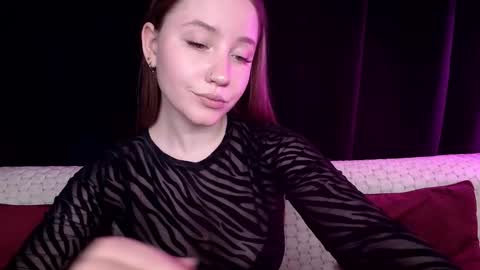 Sindi online show from February 12, 3:49 pm